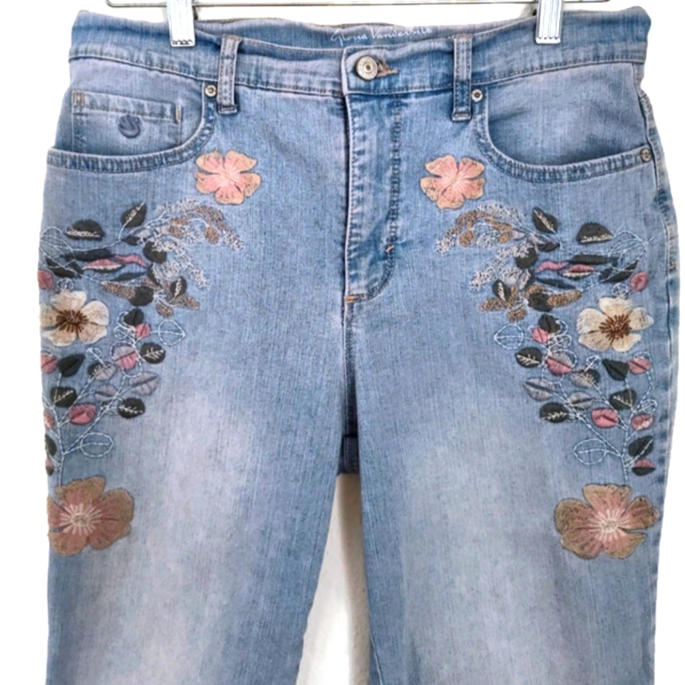 Floral Embroidered Blue Jeans Boho Festival Garden  Size 6
